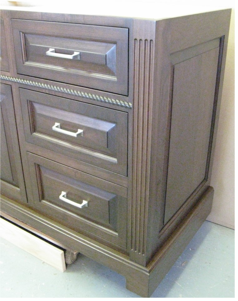 walnut details