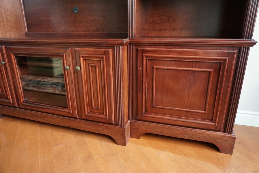 Black wall unit